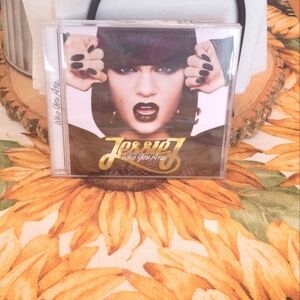 Jessie J Who You Are CD